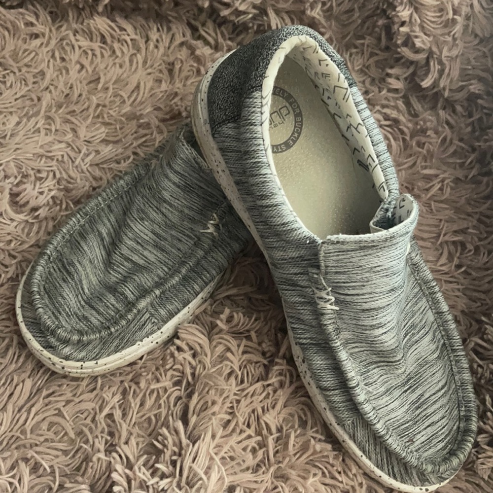 Hey dude shoes
